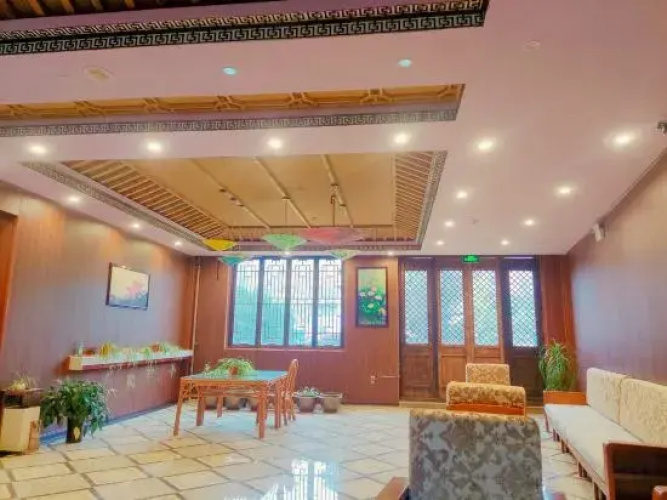 Danzhai Donghu Garden Hotel