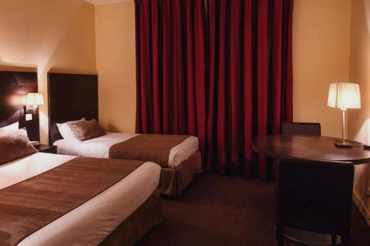 Hotel Astrid Caen centre