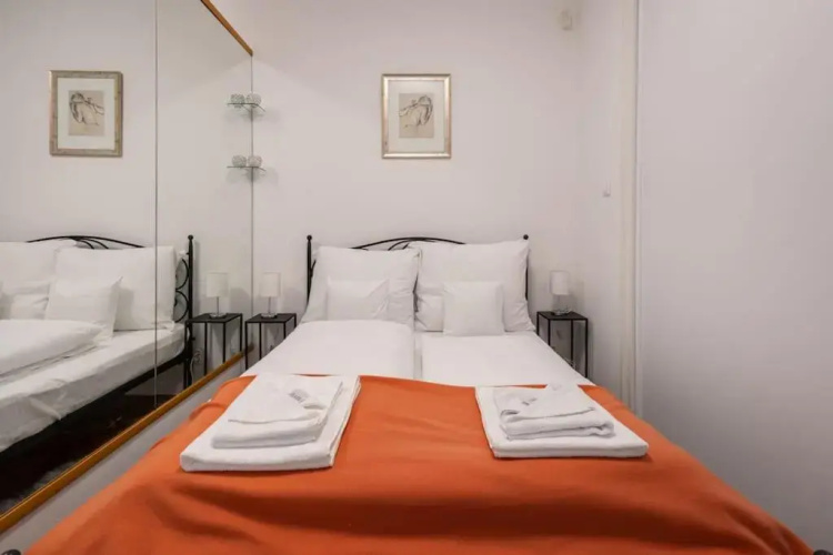 Mirage Monte Apartment