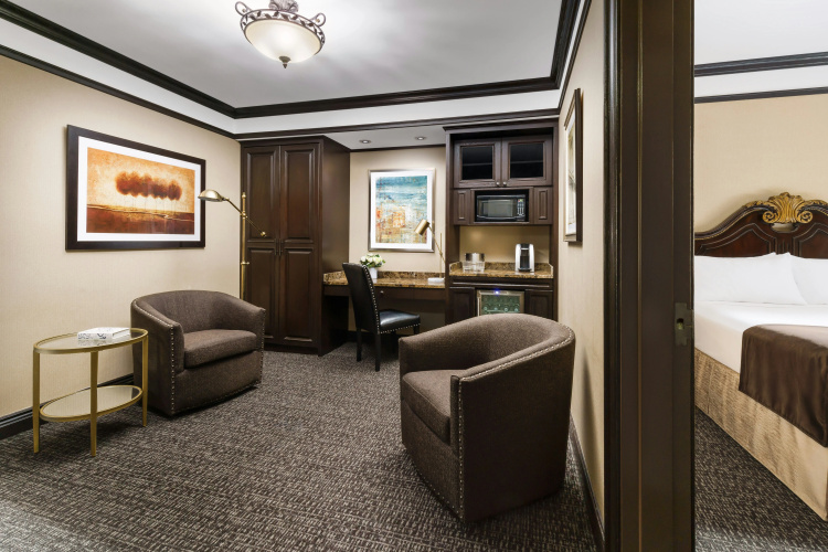 The Lucerne Hotel photo 11