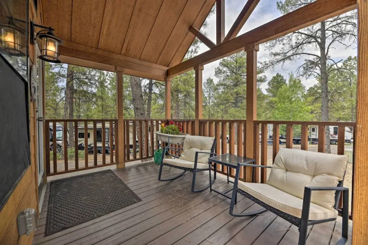 Pagosa Springs Tiny Cabin: Fish, Hike, Ski & Soak!
