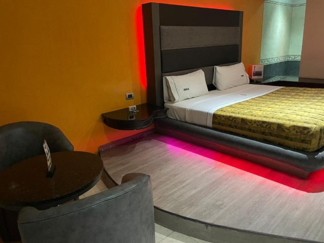 Standard Suite