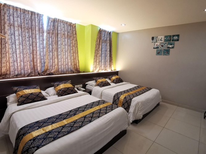 Deluxe Family room
