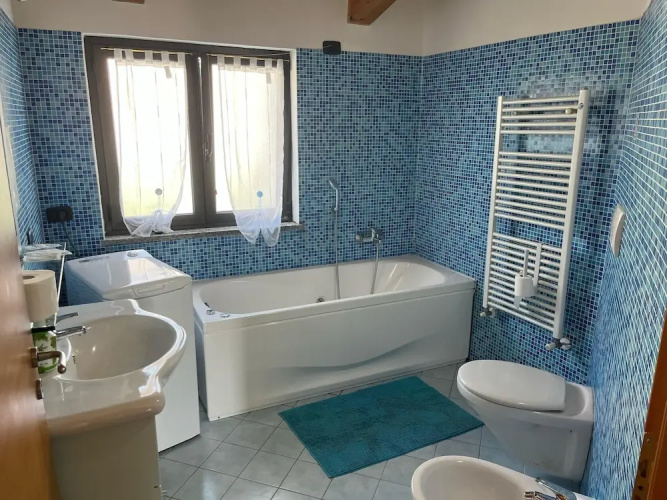 Comfortable Attic apt With Parking Space in Chiavari Italy