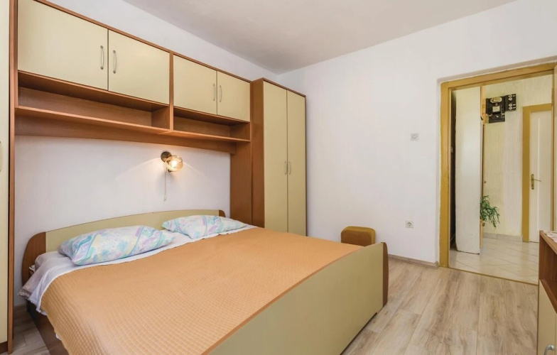 Awesome Home in Kampor With Wifi and 3 Bedrooms