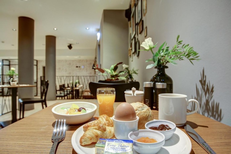 Vienna House Easy By Wyndham Hamburg City photo 13