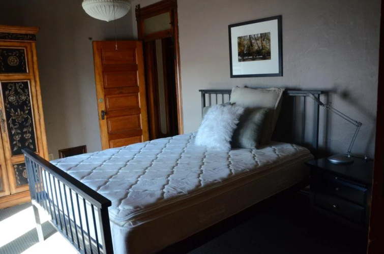 Off Broadway B&B