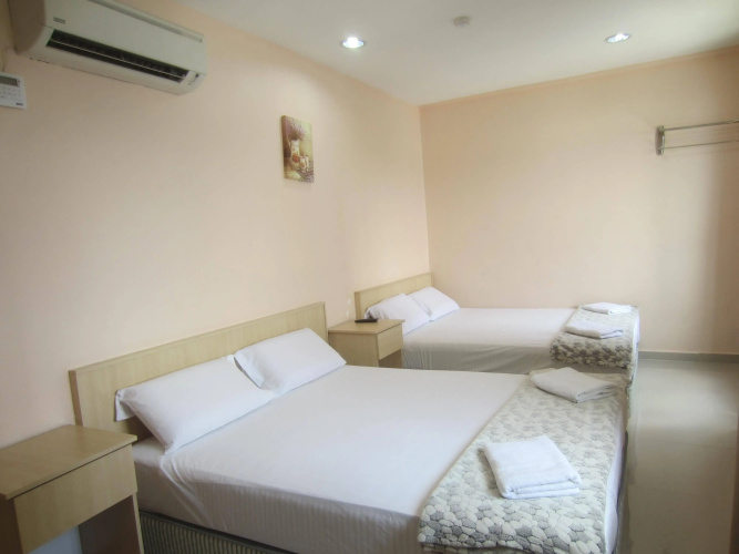 First and New Star Hotel