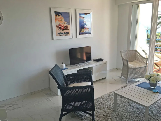 Modernized Apartment in Antibes With Terrace