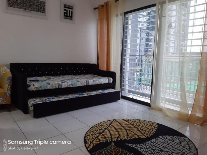 3 Bedrooms Apartment