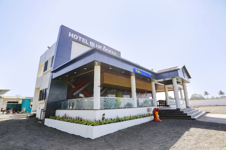 FabHotel Blue Ocean MNJ Resort