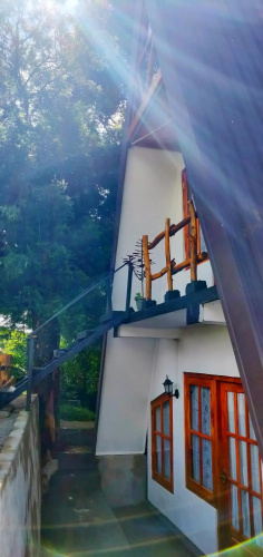 La Luna Cabins