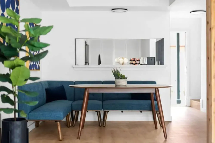 Chic 3-Bedroom Getaway in Central Austin