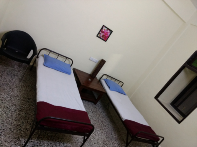 Economy Twin room