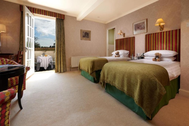 Classic Twin room