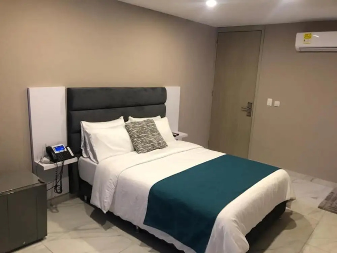 OR hotel 94