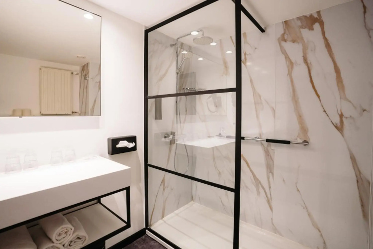 Ostend Hotel