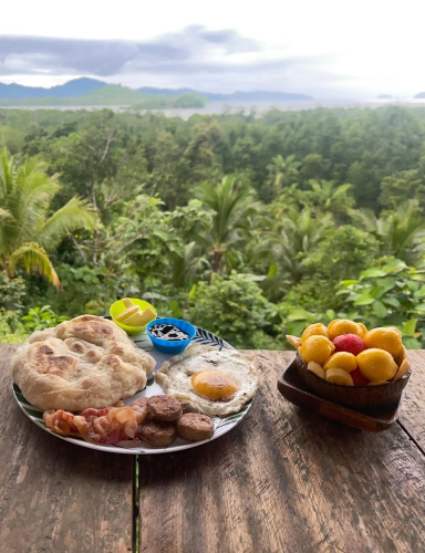 Jungle bar Resto & Cottages