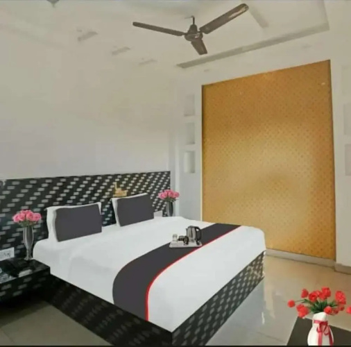 Hotel Osho Inn