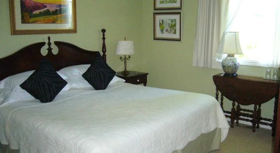 1818 Rising Sun Bed & Breakfast