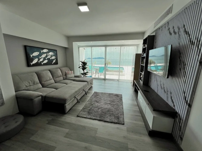 2 Bedrooms Apartment with balcony and with ocean view