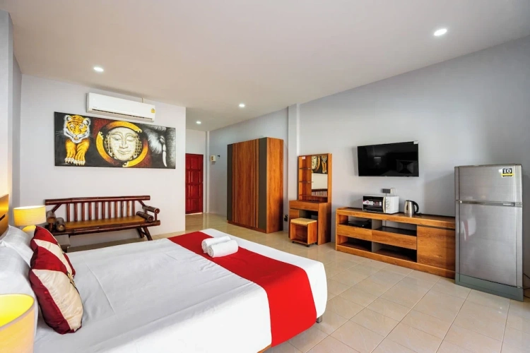 Deluxe Double room with pool view