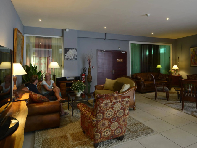 Hotel Sarah Nui