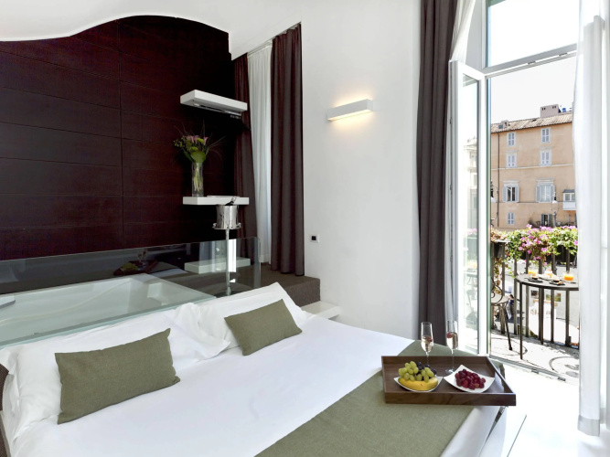 Navona Suites