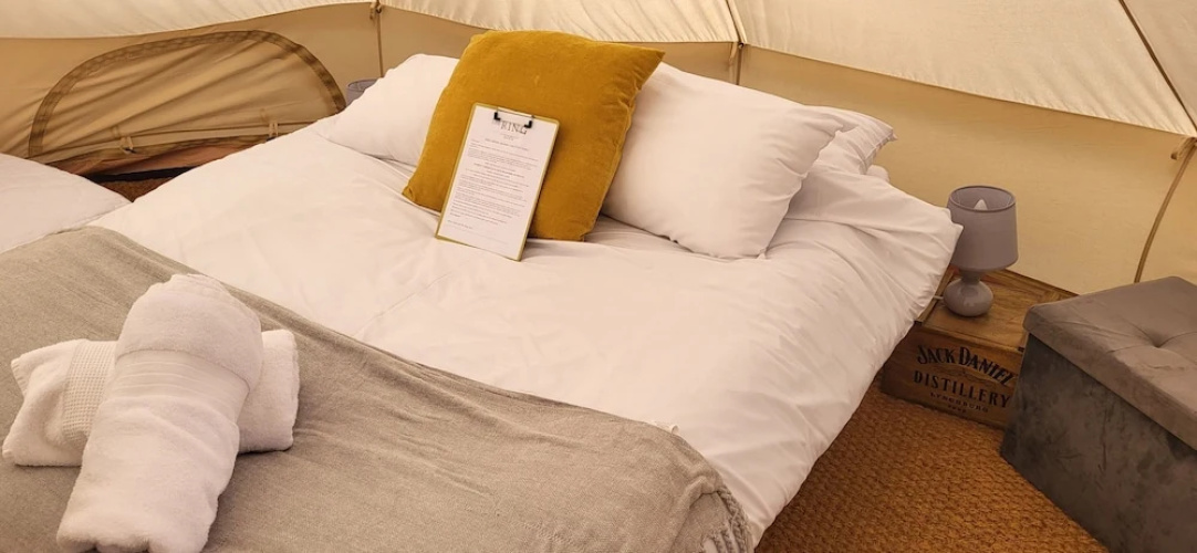 Campsite - The Ring Pub Glamping Pods