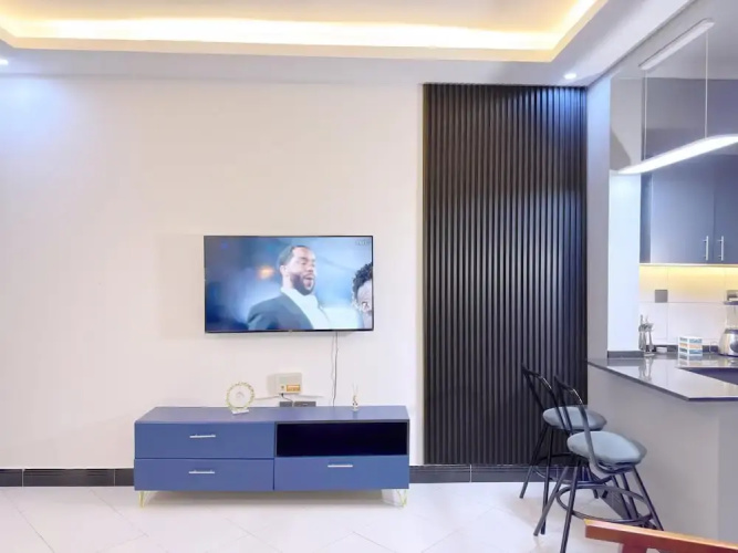 B&S Luxe Living