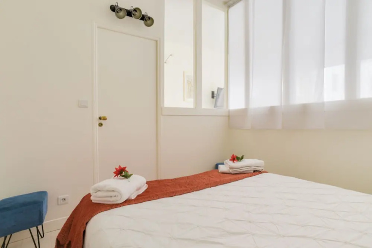 FOCH-CHAMPS ELYSEES Suites