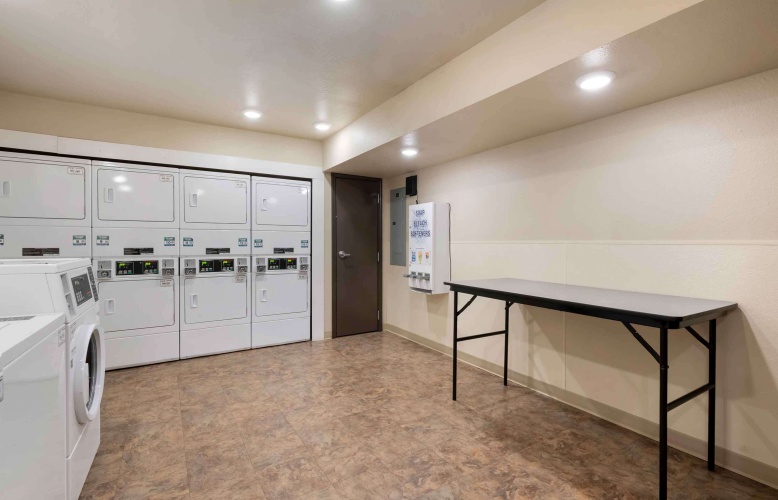 Extended Stay America Select Suites Lake Worth photo 13