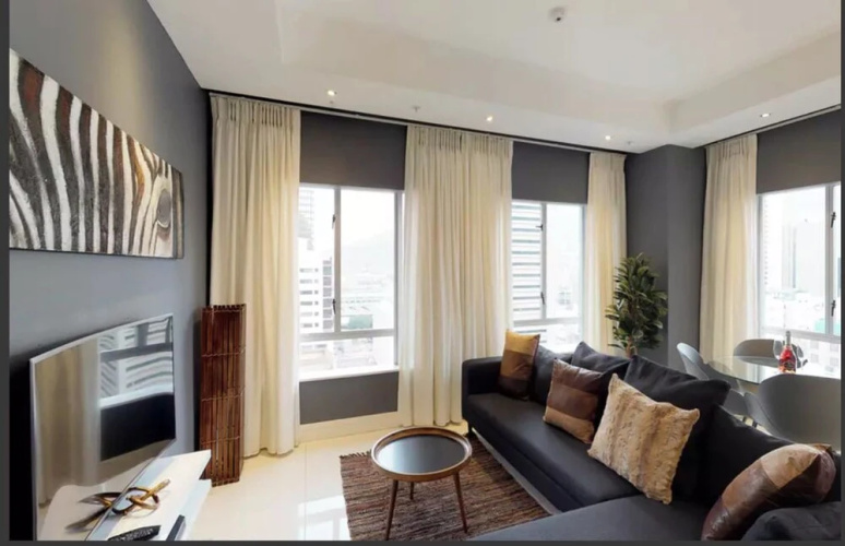 CBD Luxury Apartment