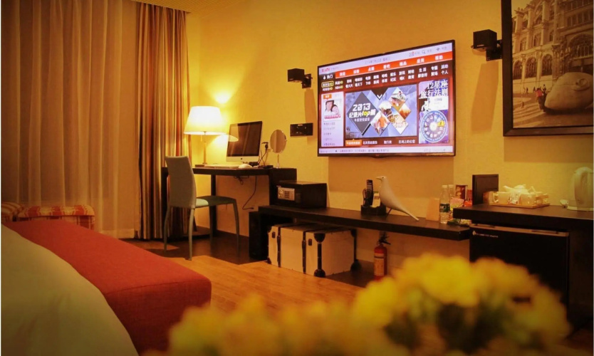 Merry Nest Hotel