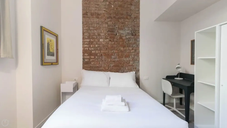 1 Bedroom Triple Apartment