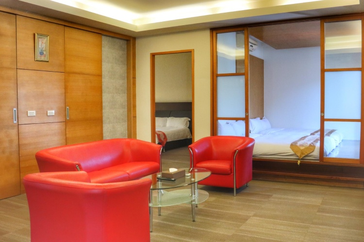 Standard Family room