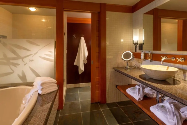 Willows Lodge