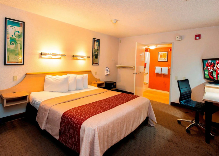 Red Roof Inn Laredo