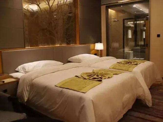 Tianyi Holiday Hotel
