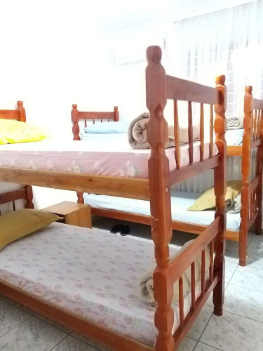 Rumi's Hostel e café