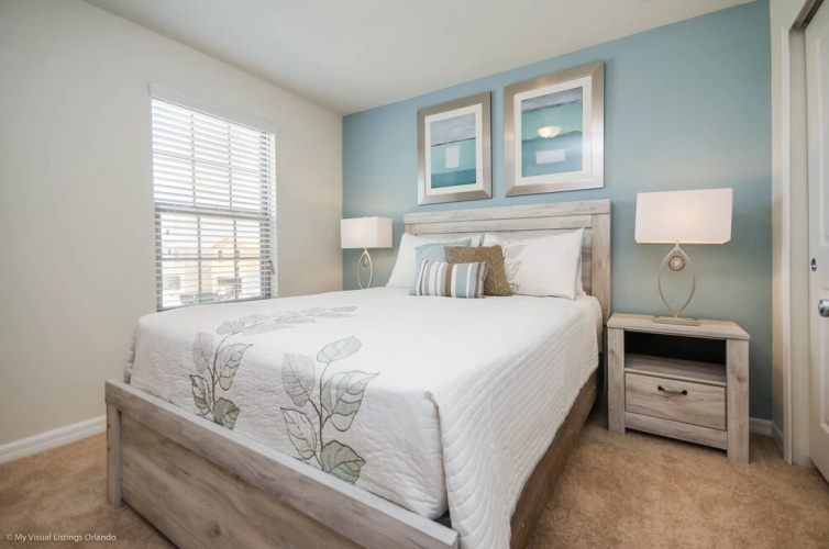 Solterra - 5569 Misty Oak Circle