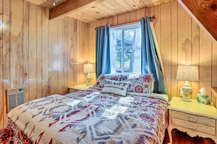 2 Bedrooms Cottage