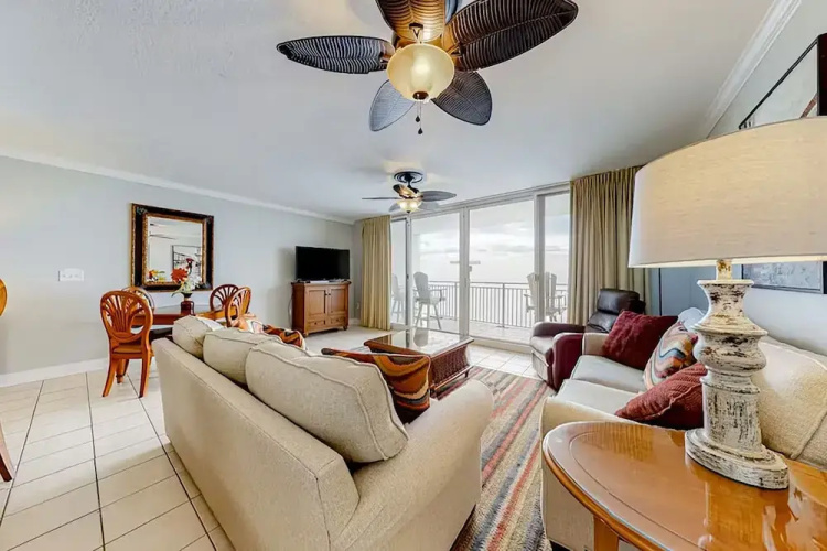 Emerald Beach 2333