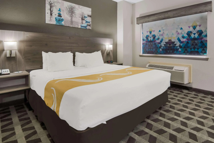 Quality Inn & Suites Waco North