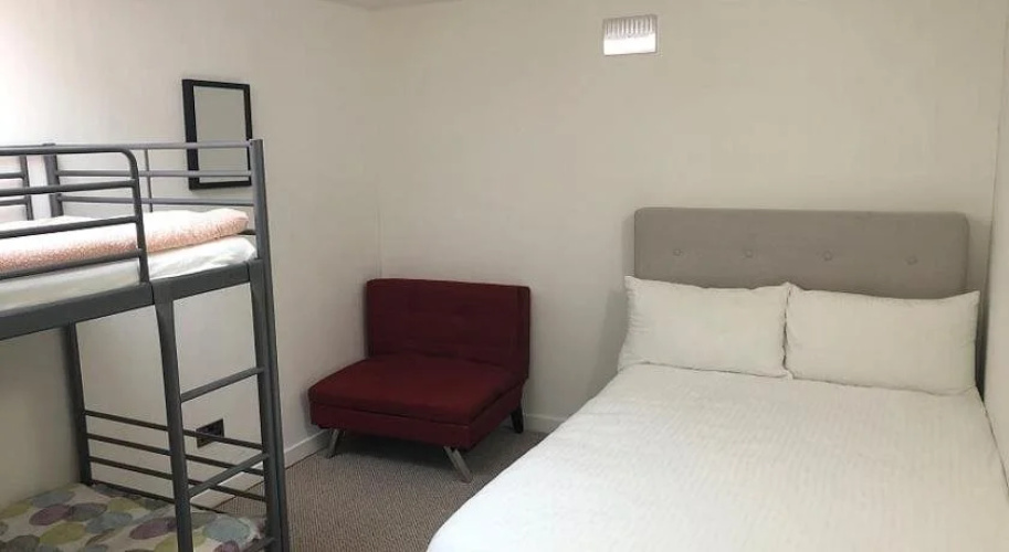 O Hostel