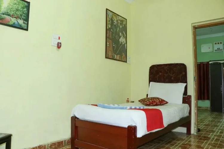 Ulo Sai Jayanth Guest House