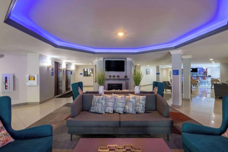 Mainstay Suites