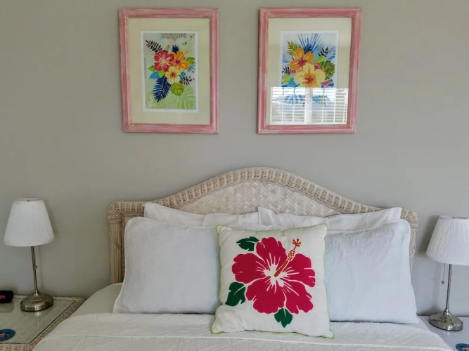 Beyond The Wall Bed and Breakfast
