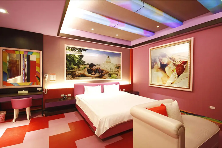Chihpen City Art Hot Spring Hotel