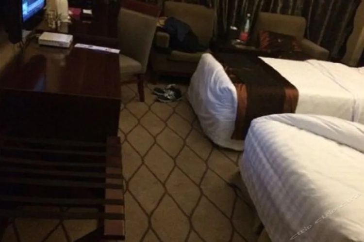 Romantic Hotel